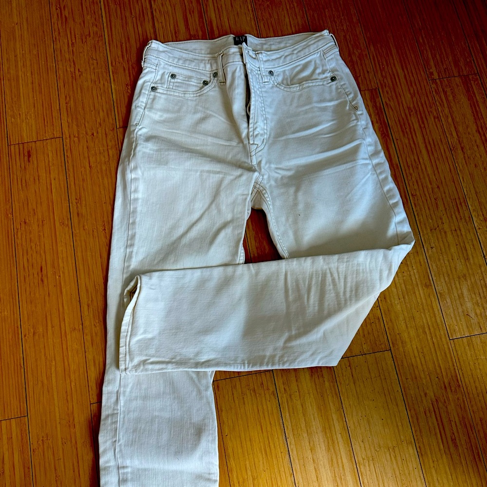 Gap wheat colored denim cigarette jean